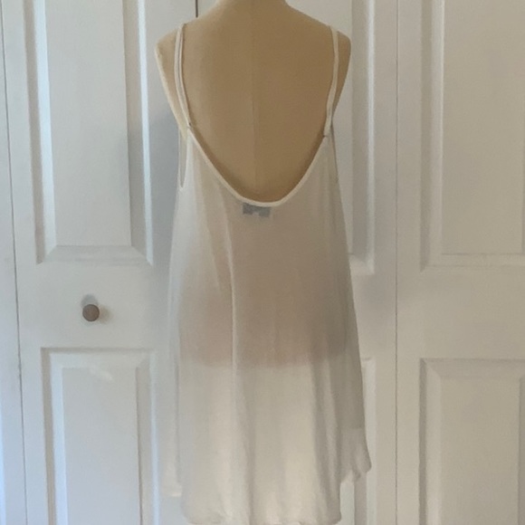 WILDFOX -Sheer Coverup- Small- Adjustable Straps- WILDFOX in Heart- Like New - Picture 3 of 6